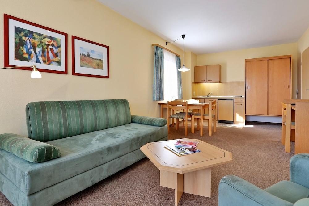 Hotel Aktivital